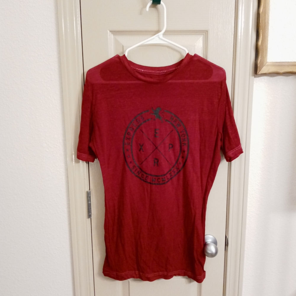 Eed express graphic tshirt M